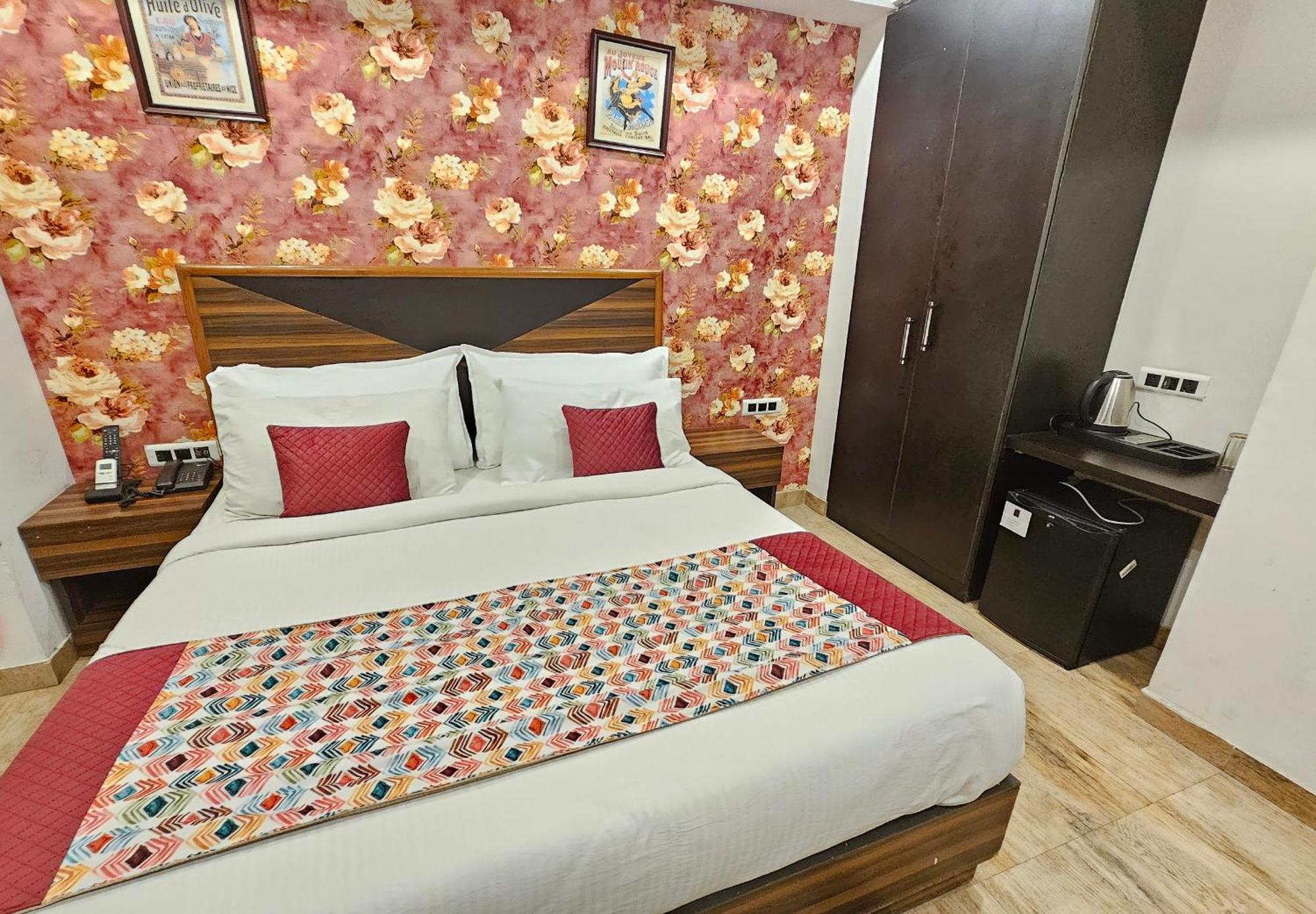 Aela Grand Near Delhi Airport By La Casa New Delhi